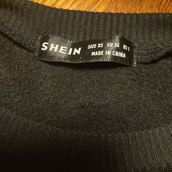 SHEIN Butterfly Sweatshirt 🦋 - Picture 5 of 11